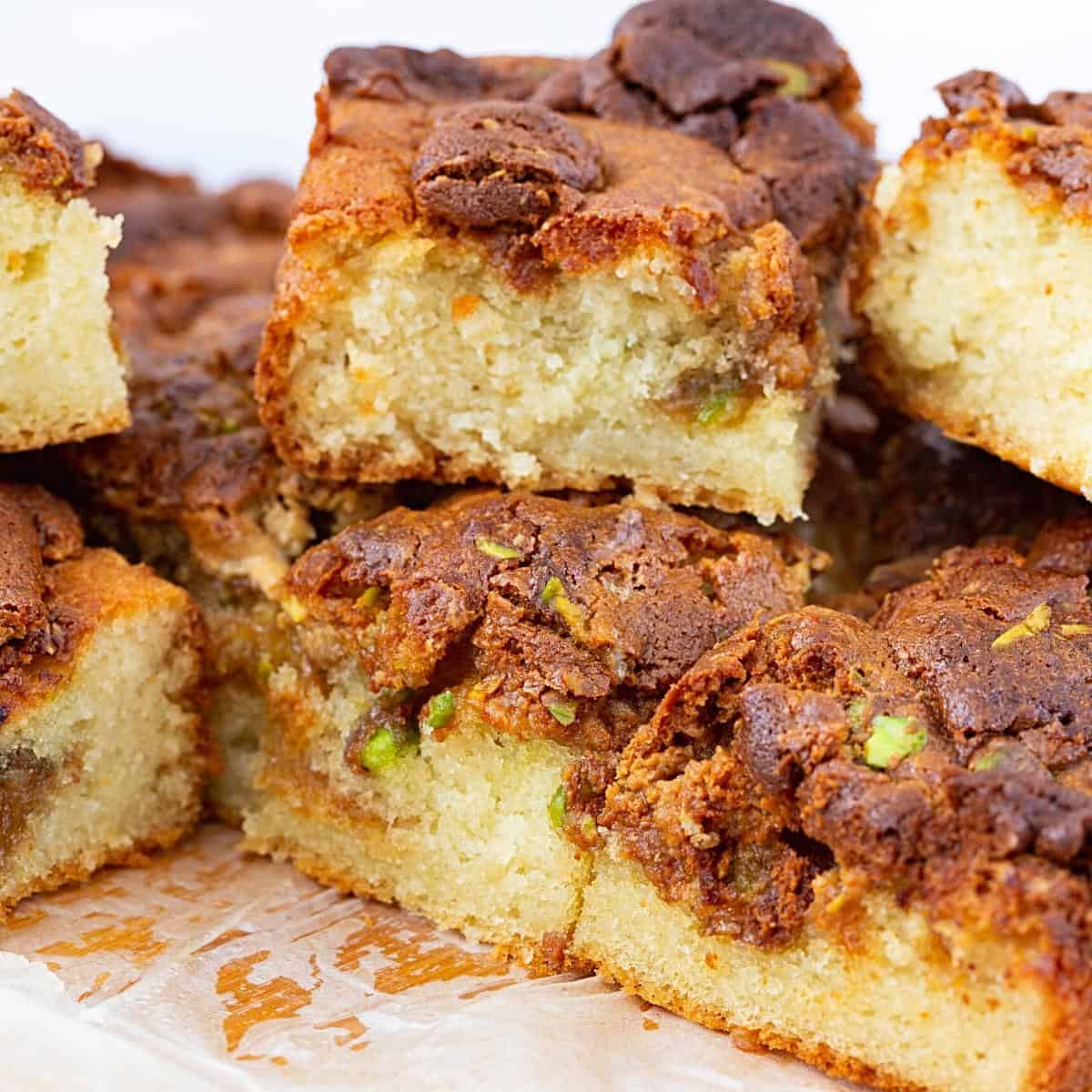 Pistachio Halva Cake