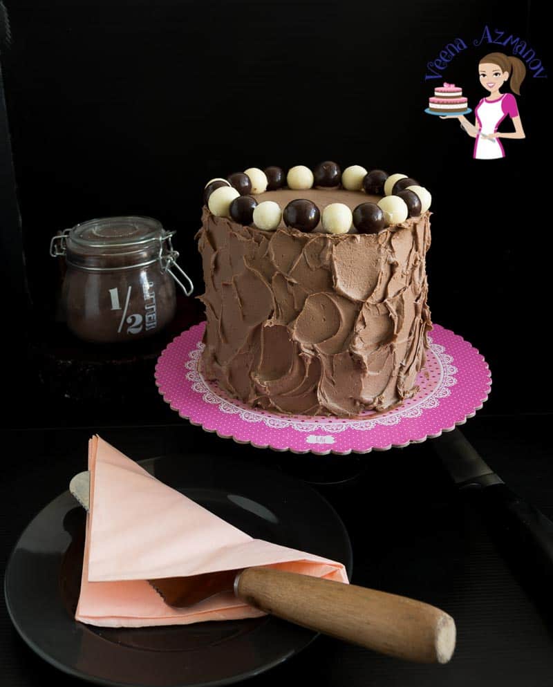 Vanilla Kahlua Cake with Kahlua Chocolate Buttercream - Veena Azmanov