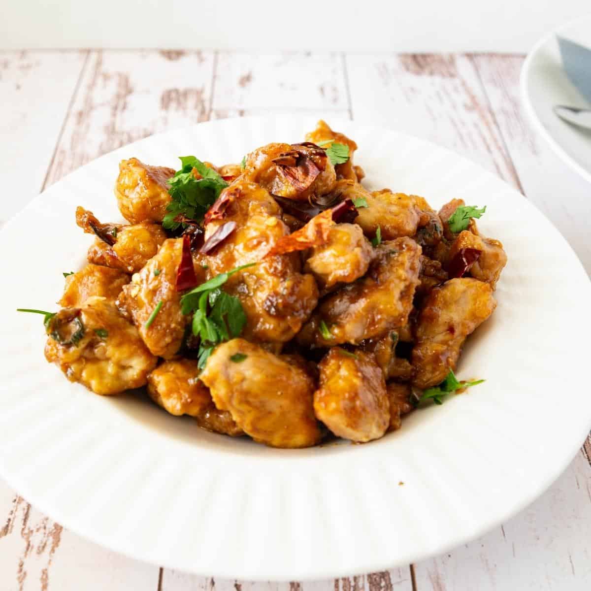 Healthy and Crispy General Tso’s Chicken